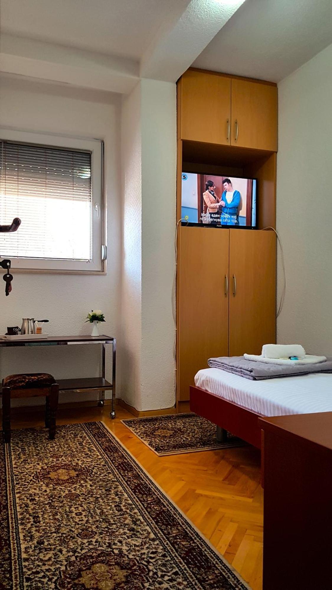 Studio Apartment Lis Ohrid Bagian luar foto