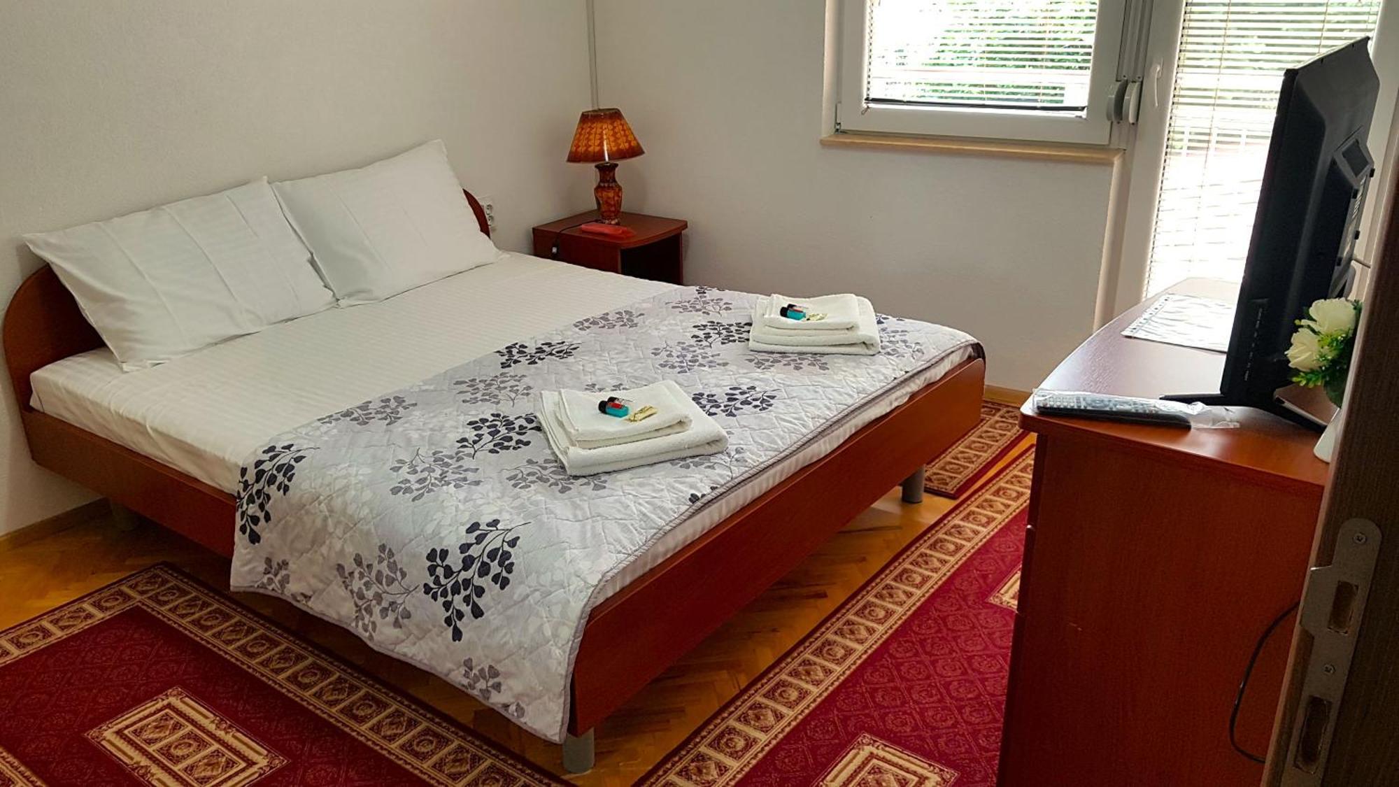 Studio Apartment Lis Ohrid Bagian luar foto