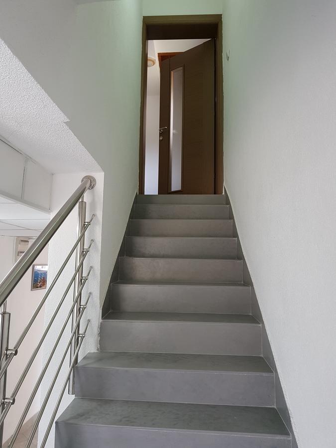 Studio Apartment Lis Ohrid Bagian luar foto